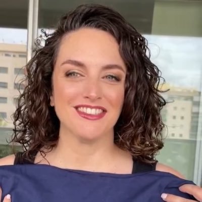 Cuenta personal. La profesión va por dentro. Druida Hospitalaria. No sé de nada pero lo evalúo todo.