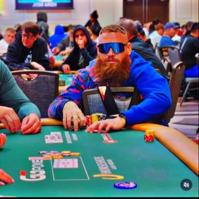 BEARD⦠PROFESSIONAL POKER PLAYER AND TRADING DEGENERATE