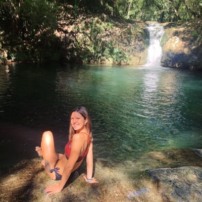 Annuski00's profile picture. Maestra 👩🏽‍🏫 | Athlete 🏃🏽‍♀️🏋🏽‍♀️🧘🏻‍♀️