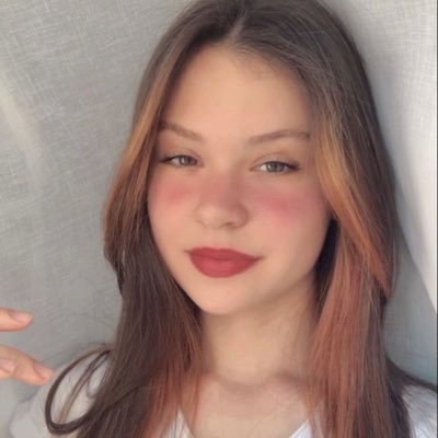 gokceizm_'s profile picture. Buralarda yeniyim takip eder misin