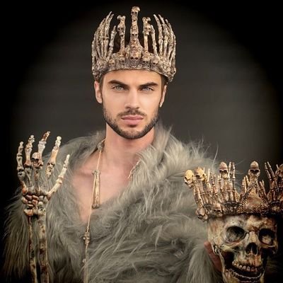Kingsalem19961's profile picture. لو قاعده وحاسه بملل وعماله تتفرجي وتضربي سبعه ونص ومبقتيش حاسه بمتعه ومحترمه ابعتيلي رساله وهتجربي اللي عمرك ما حستيه ووعد مني همتعك ع الاخر  
ابعتي خاص مستنيك
