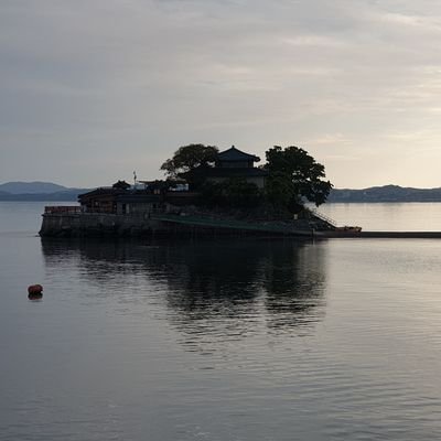 Jiseonggeun74's profile picture. 