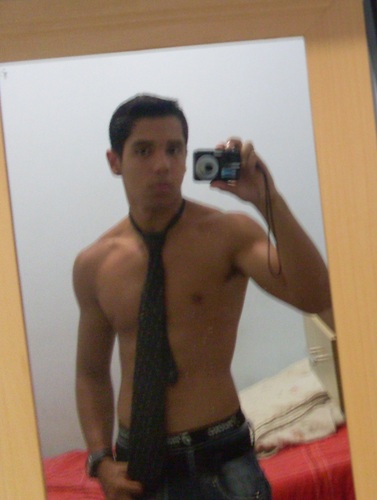 Meu Orkut: http://t.co/IRNq5uFjiE