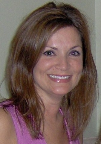 Professional PR chick/mother/wife/all-around fun person.