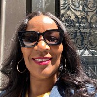 Eva R. Wilson (@eva_rakes) 's Twitter Profile Photo Eva R. Wilson (@eva_rakes) 's Twitter Profile Photo