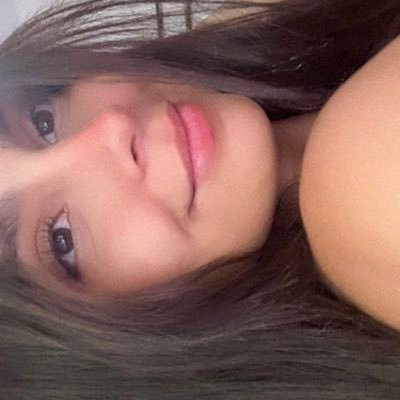 La mayoría de cosas las pienso, otras la verdad no ,escribo para mi, ya que de eso se trata mi vida.