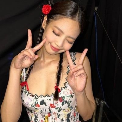 borgeszisa's profile picture. jurídico blackpink e taylor como posso ajudar