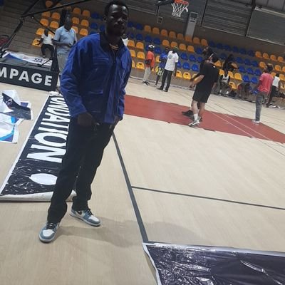 Sammie_boi1's profile picture. Exploring the world one byte at a time 🌍 | Tweets about life, laughs, and the occasional deep thought. #Chelsea