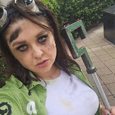 adhdnursegoat's profile picture. Tristan, 28
RN, Amb; double major in psych and nursing
ADHD
The Riddler's Hoe