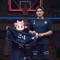 めい (@hs178504) 's Twitter Profile