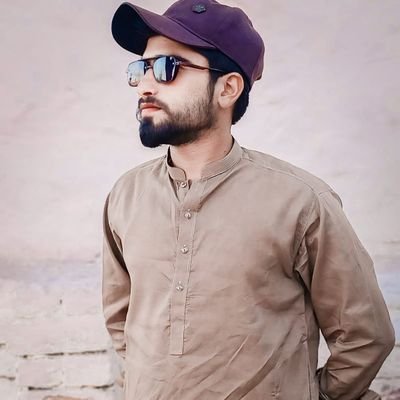 raiahmadah25781's profile picture. 