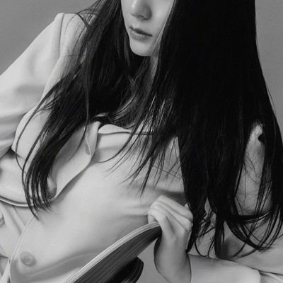 dvoyes's profile picture. The icy gazed amaranthine sovereign of rouge vogue.