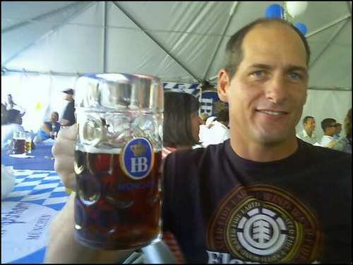 wesbrah's profile picture. Kickin it!