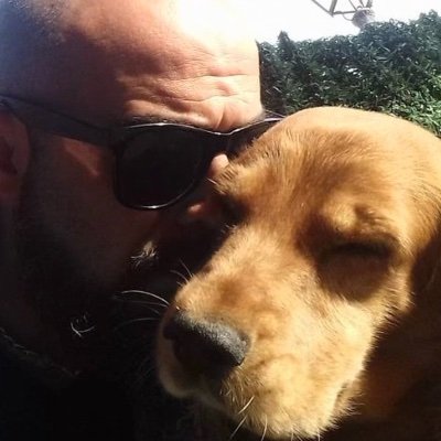 EddieVanCamper1's profile picture. MADRIDISTA SOCIOLÓGICO UNIVERSAL.🤍🍺🤍-
La camiseta del Real Madrid es blanca, se puede manchar de barro, sudor y hasta sangre, pero nunca de vergüenza.”