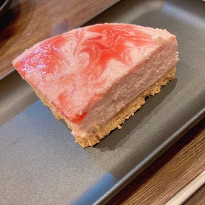 tVL0Y4iUsM20210's profile picture. 