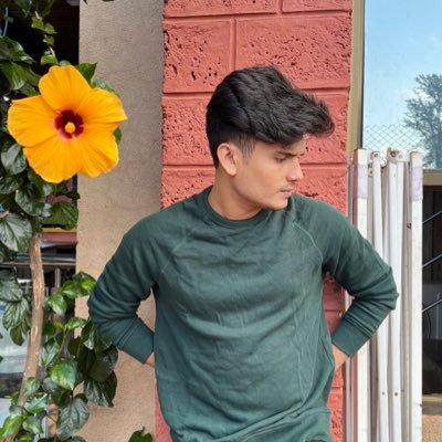 saalim9702's profile picture. 