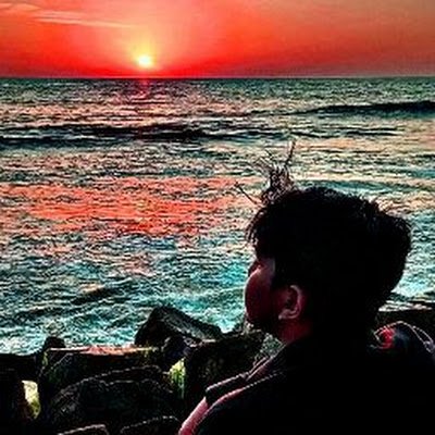 k_ivano68222's profile picture. 