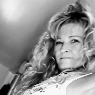 debrohner1's profile picture. 