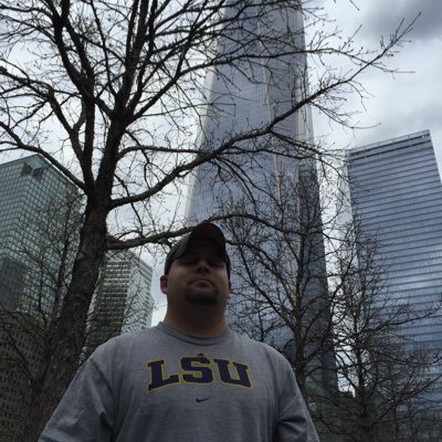 brown_alle32983's profile picture. Husband, father, and proud American