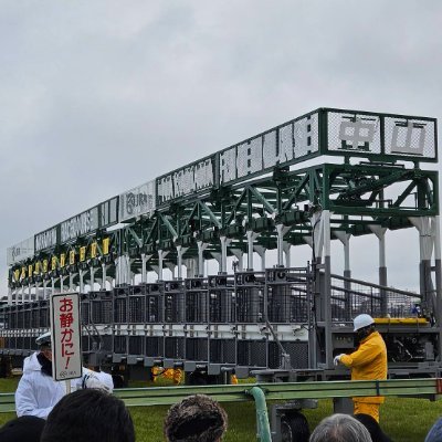 Q8Ns78hfa851426's profile picture. 競馬予想者とYouTubeやニコニコ動画で
活動されているパチンコ演者、ゲーム実況者など
おススメに出た方も一度、フォローさせていただいております。
完全趣味。ギャンブルのし過ぎで家賃代すら危うい社会人2年目
携帯変えた時に登録アドレス忘れたので新しく作り直し、昔に絡んでた人はフォローよろです