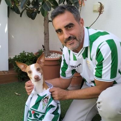 FATIMEÑO, CORDOBES, CORDOBESISTA CASADO CON UNA GRAN MUJER Y LAS 2 NIÑAS MAS BONITAS DEL MUNDO.