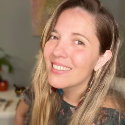 Braziliansinger's profile picture. I help you to trust your voice and open your heart for miracles to flow now. Frequency Alchemist - Singer, Healer &  Mentor.