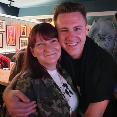 susie22784334's profile picture. loves all types of music.Faves are matt cardle and shayne ward and Michael Kilbey and callum beattie😊
