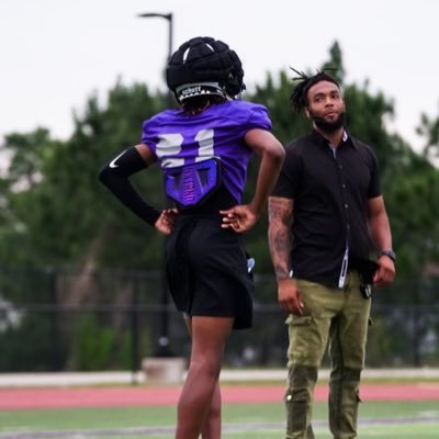 God’ Faith ’Family “Be Versatile”!! Catawba College/SavannahState Alum 🧡 Sports Agent Advisor @SMWW Defensive Backs specialist 🏈