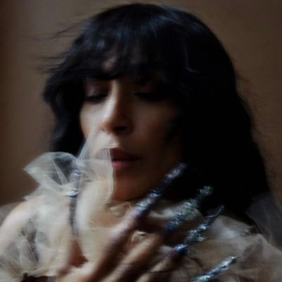 I’m just here to tweet about Loreen, if it isn’t obvious. Also haunted by typos. Free Palestine 🇵🇸