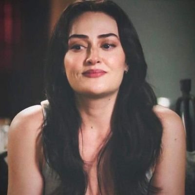 ESRAbilgic243's profile picture. 