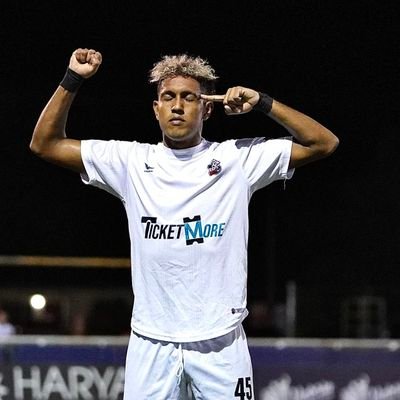 SFFC 🔴⚪ ⚽🔥
🇵🇦
❌🚫 A 2030
#FreeYemil