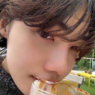 bblydeobi's profile picture. 