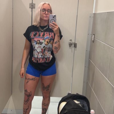 chloe_smith444's profile picture. 
