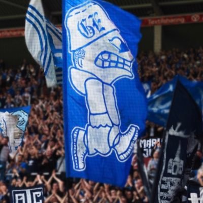 Langweilingo's profile picture. Ich hab mein Herz verloren an einem Fußballclub