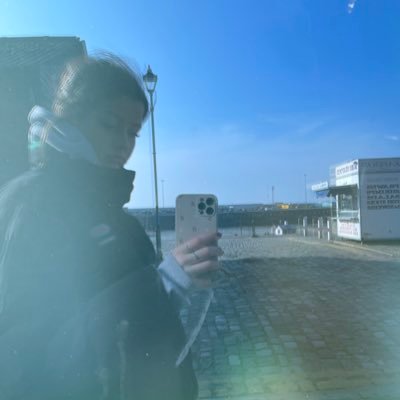 love back girl 🤝