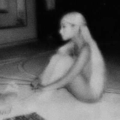 Lolahughesx's profile picture. it’s obviously insane - AG3