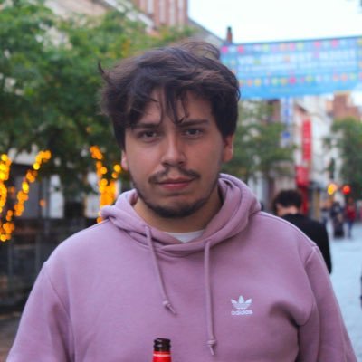 SVandenhende's profile picture. verspreekt zich in De Grupetto-podcast