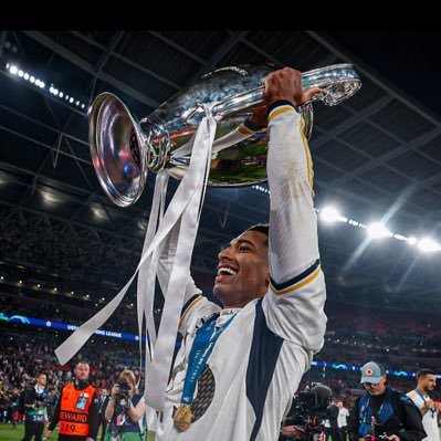 JdoKro06's profile picture. BCFC Fan Since 06. STH Since 2017🎟️KRO FEA 💙