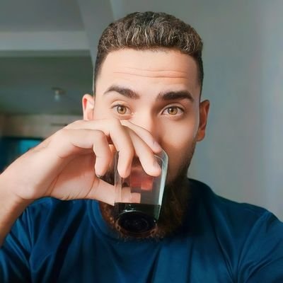 Diga Oi pro Barbudo ! 😏
CR FLAMENGO ❤
Aquariano ♒
Amante do Futebol (antigo e moderno⚽️)
Faço poemas Eróticos , quer ler ?
https://t.co/jrRVyQD2UK