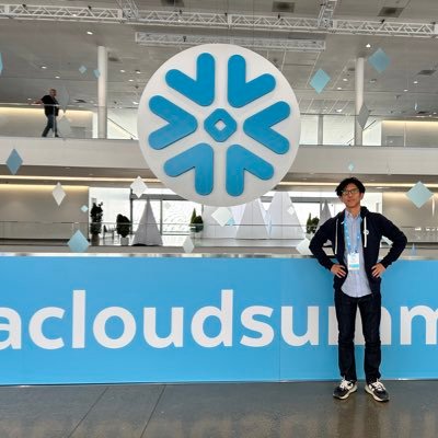 Nowcastで取締役/データAIソリューション事業の責任者をしています。AIとデータエンジニアリングとSnowflakeが好きです。 NRI→Nowcast https://t.co/InSJAI5KFH #snowflake