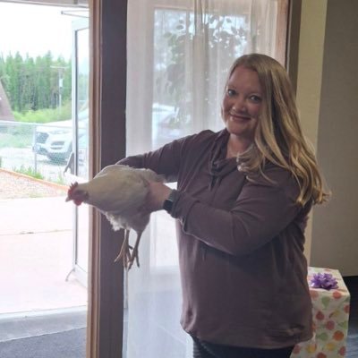 nicole_k_may's profile picture. 