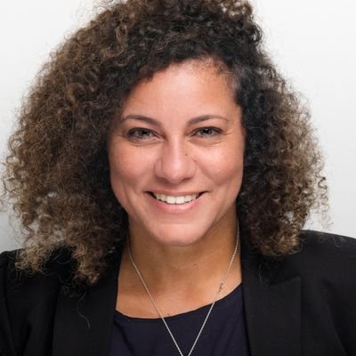 SalamShahinaz's profile picture. Dictature Hunter | Pionnière du mouvement contestataire égyptien | Blogueuse(2005-2013) | Féministe LGBTQ+ 🌈 | Binationale 🇫🇷🇪🇬 | Écologiste EELV 🌻