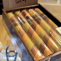 Signature Cigars (@camrosecigars) 's Twitter Profile