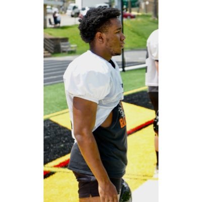 l Trust in the LORD with all your heart. Oh I also play Football
