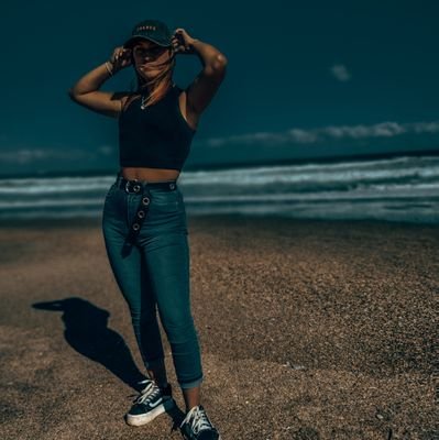 MiliAhumada9906's profile picture. 