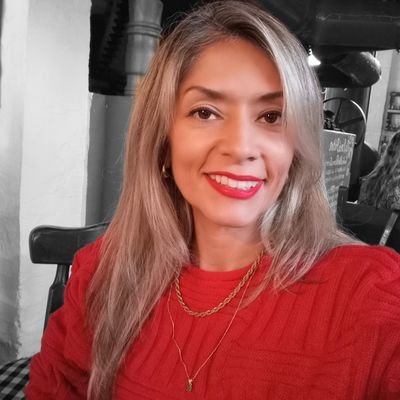 Ingeniera Electrónica, Magíster en Gestión Tecnológica
Docente Pensamiento Computacional
Doctoranda en Ciencias de la Educación - Informática Educativa