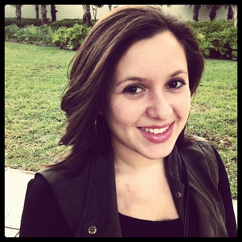 alyssaberns's profile picture. I judge menus by their font choice.