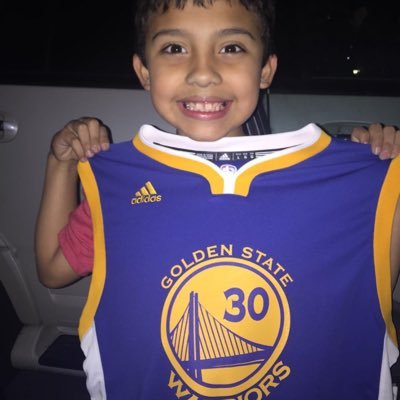 BHS 5’8 guard #14 /2027 Gmail/braydensanchez09@icloud.com