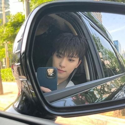 dnh0sh's profile picture. ꠶❥ #SEVENTEEN
↺ 👀🎀  | 03
ֹ ◌⃘  ࣭  ۟  ⓘ completely in love w/ #디노 #호시