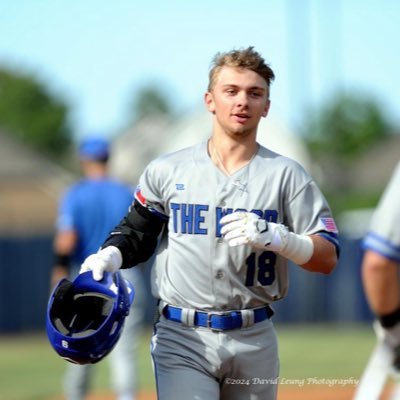 perrystina's profile picture. 